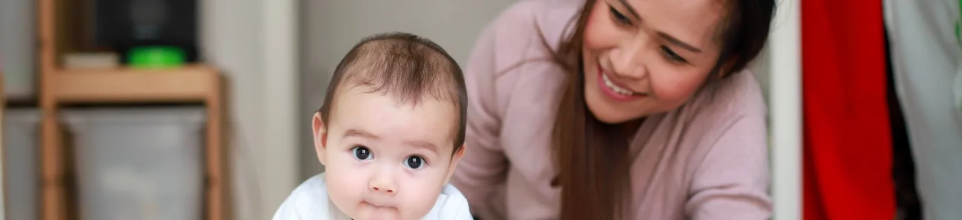 10 Cara Stimulasi Terbaik untuk Bayi Usia 7 Bulan
