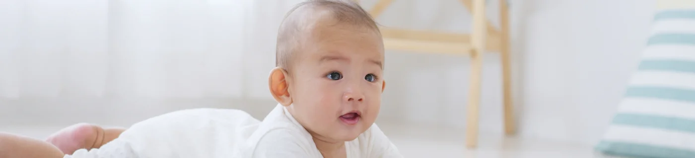 Apakah Normal Bayi 6 Bulan Belum Bisa Duduk?