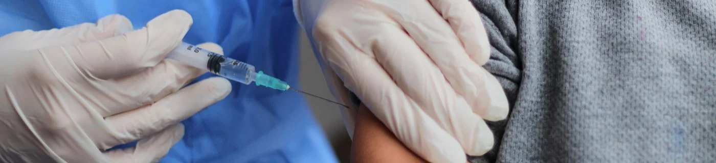 Manfaat dan Efek Samping Vaksin Rabies untuk Anak
