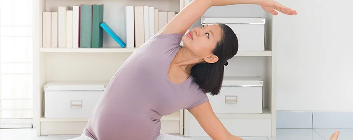 Manfaat Prenatal Yoga Bagi Ibu Hamil Yang Harus Mama Ketahui