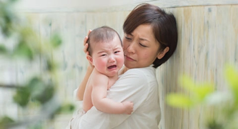Banner Artikel Mama, Begini 7 Cara Mengatasi Bayi Rewel