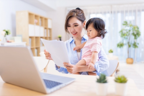 Banner Artikel 5 Tips Manajemen Waktu Ibu Bekerja dan Mengurus Anak