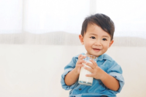 Banner Artikel 11 Kriteria Susu yang Bagus untuk Kekebalan Tubuh Anak