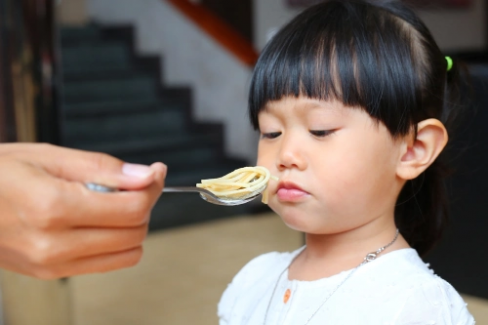 Banner Artikel Anak Sering Sakit Karena Kurang Gizi? Ini Dampaknya pada Imun 