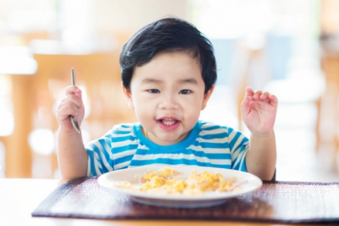 Banner Artikel Makanan Tinggi Zat Besi untuk Bayi dan Cara Penyajiannya