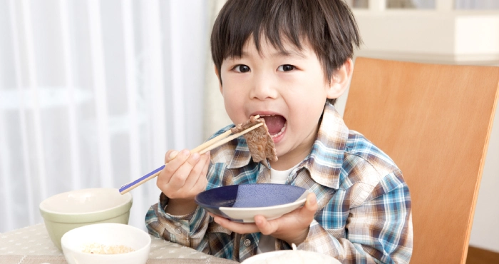 Banner Artikel 13 Makanan Sumber Protein untuk Anak dan Manfaatnya
