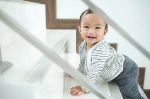 Banner Artikel Perkembangan Bayi 10 Bulan dan Cara Optimalkannya