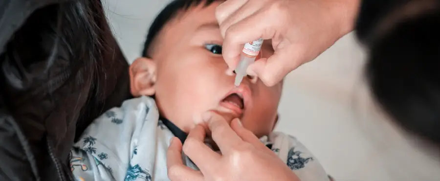 Banner Artikel Jadwal Vaksin Rotavirus untuk Anak, Dosis, & Efek Samping