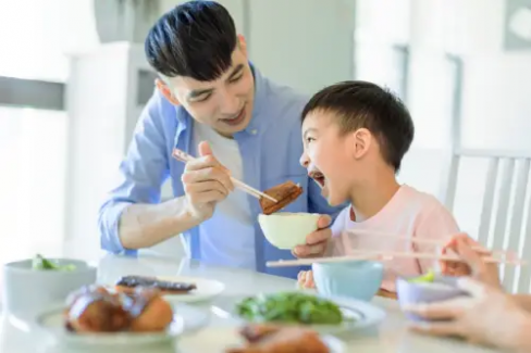 Banner Artikel Panduan Nutrisi untuk Anak Alergi Susu