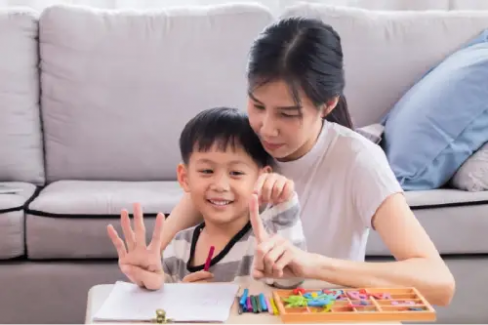 Banner Artikel 10 Contoh Berpikir Logis untuk Anak TK yang Bisa Dilatih di Rumah