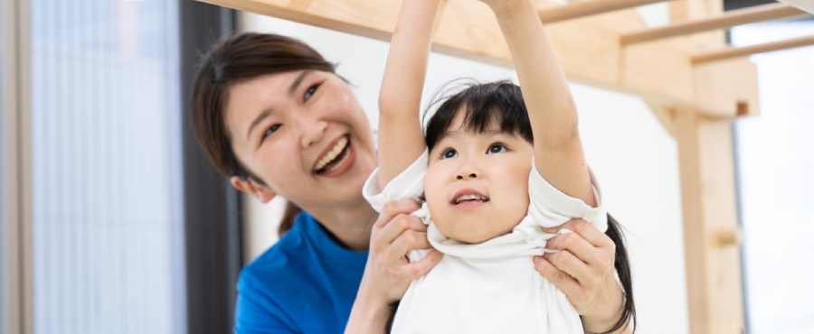 Banner Artikel 12 Cara Mendidik Anak Usia 3 Tahun agar Cerdas dan Mandiri