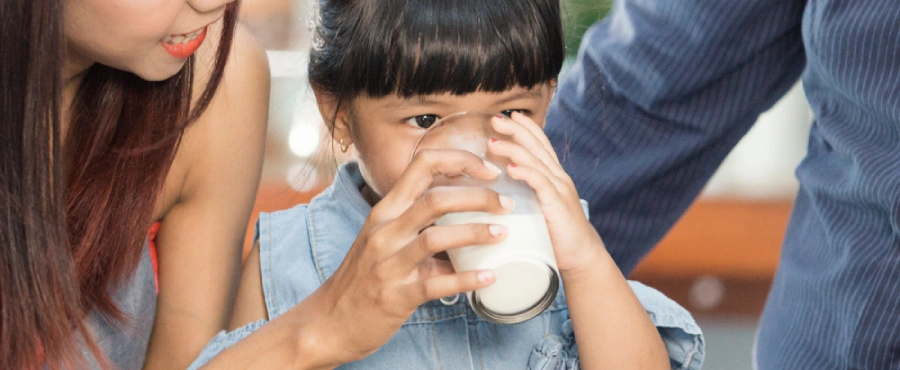 Banner Artikel Kandungan yang Perlu Diperhatikan dalam Susu untuk Kekebalan Tubuh Anak