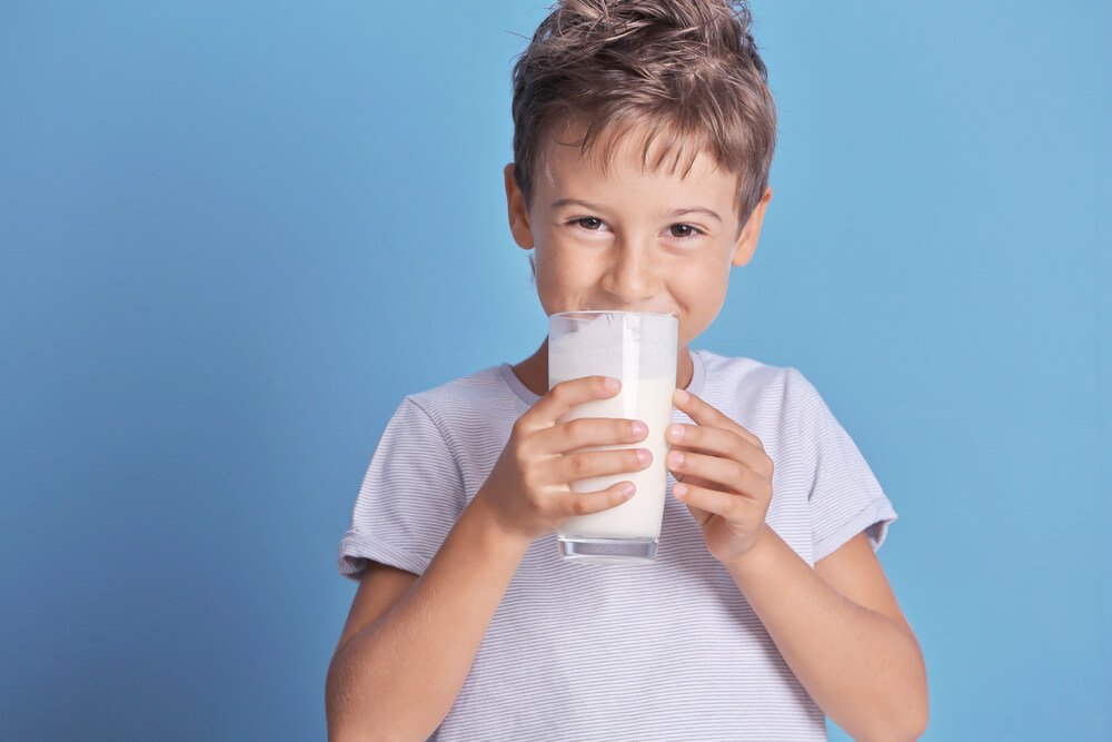 Tips Memilih Susu Formula yang Tepat untuk Anak