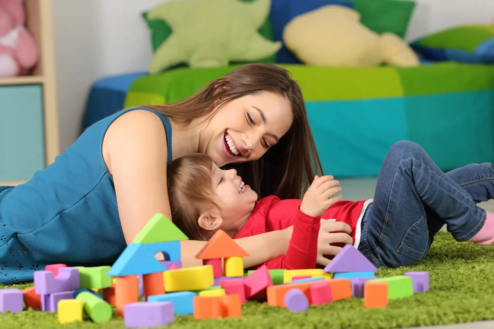 Mama, Wajib Tahu Cara Membentuk Karakter Anak Berikut Ini