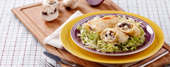 Three Cheese Lasagna Roll