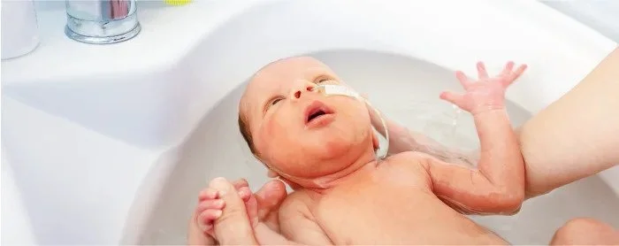 Pedoman Cara Memandikan Bayi Prematur