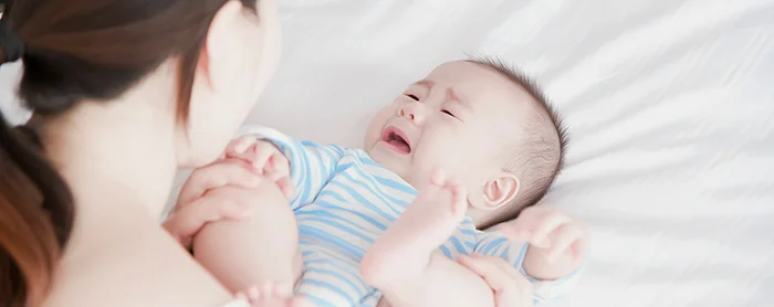 10 Penyebab Bayi Menangis Terus dan Tips Mengatasi Bayi Rewel